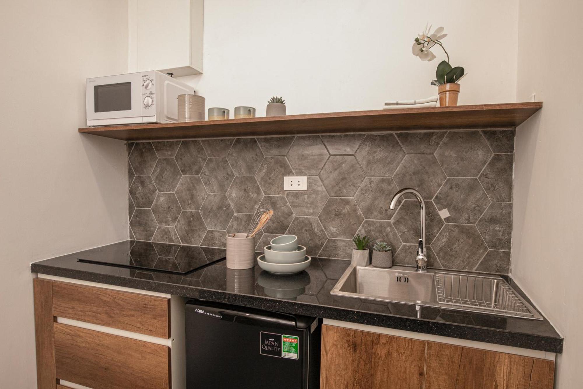 Bespoke Trendy Hotel Ханой Екстериор снимка