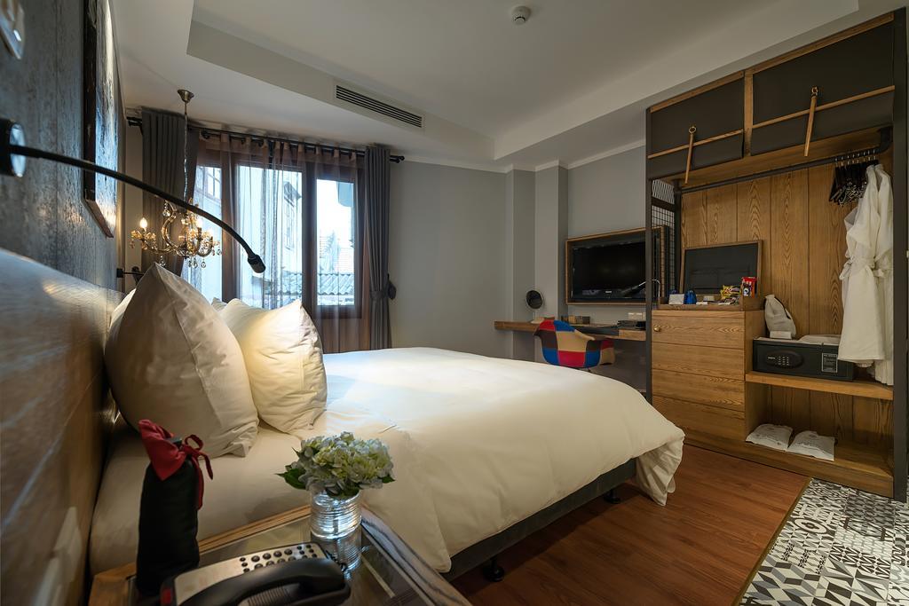 Bespoke Trendy Hotel Ханой Екстериор снимка