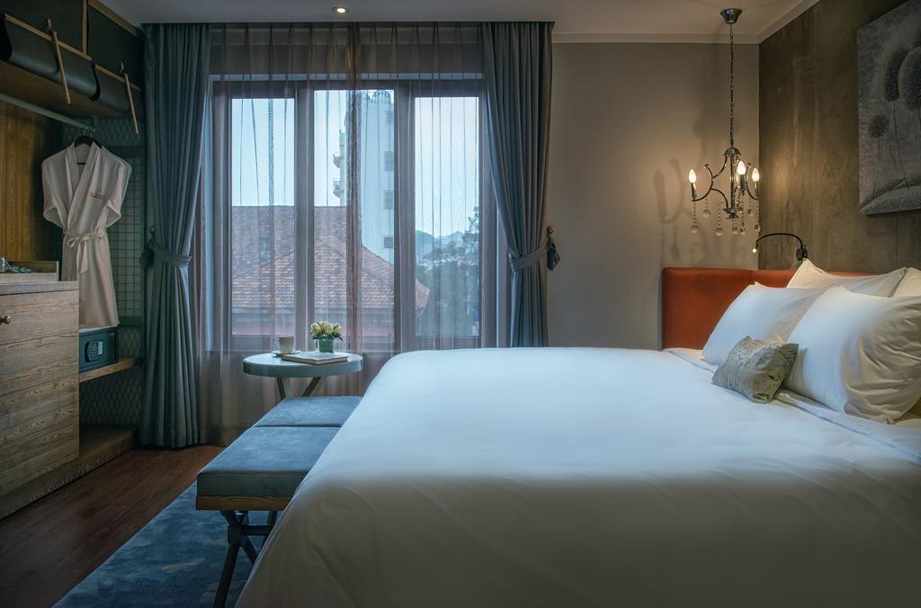 Bespoke Trendy Hotel Ханой Екстериор снимка