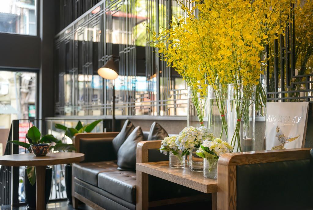 Bespoke Trendy Hotel Ханой Екстериор снимка