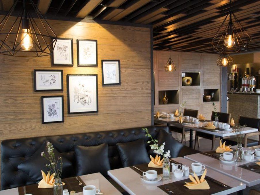 Bespoke Trendy Hotel Ханой Екстериор снимка